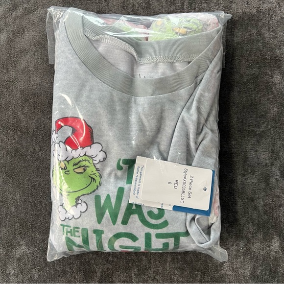 NWT Grinch Family Sleep Kids 2-Piece Pajama Set - Picture 12 of 13